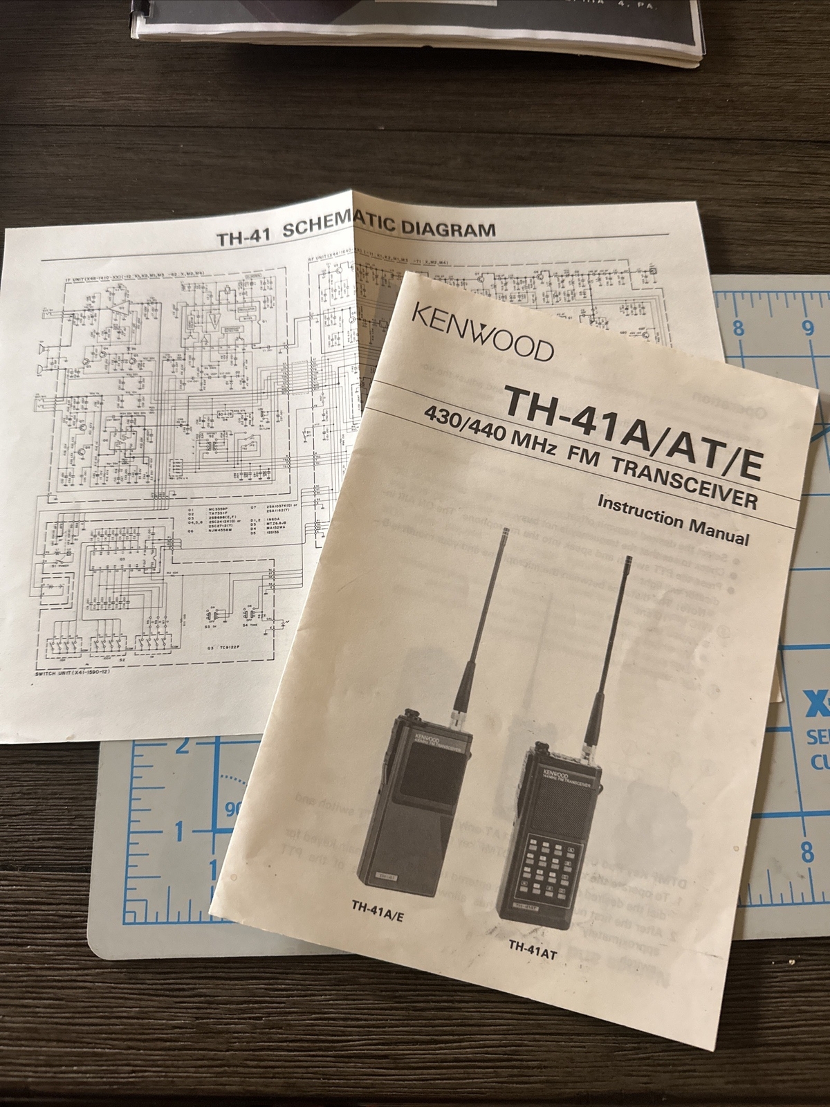 Kenwood TH-41 A AT E TRANSCEIVER RADIO Manual W Drawing
