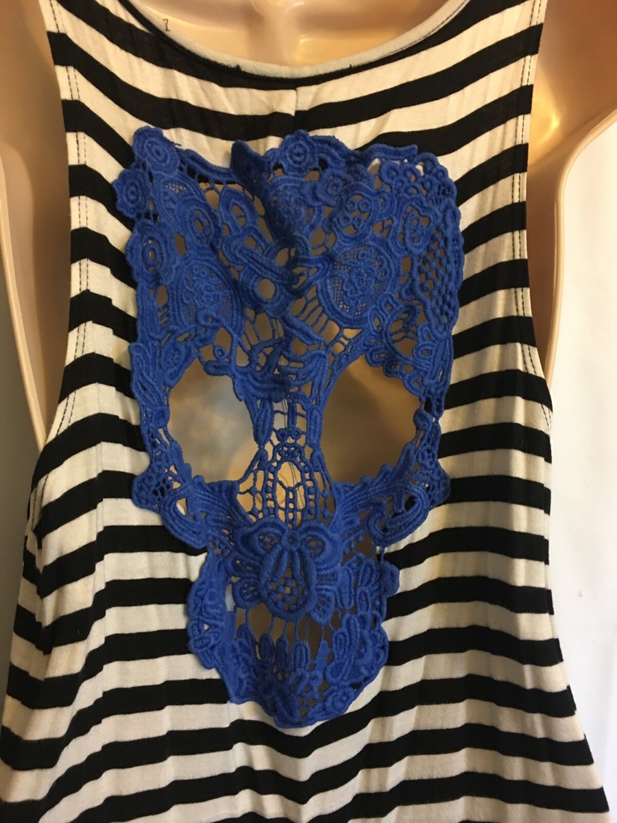 lace skull back shirt