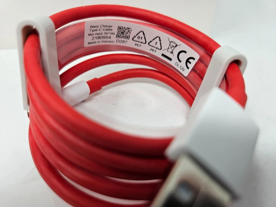 OnePlus Warp Fast Charging Power Adapter 30W, USB-C Cable for OnePlus 7 Pro 7T - Image 4 of 4