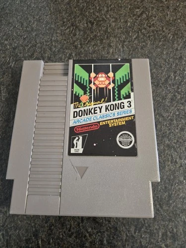 NES   Donkey Kong 3   5 Screw, Authentic Nintendo Entertainment System