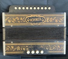 Antikes HOHNER Knopf Akkordeon Wiener Model Marca Registrada ohne Koffer