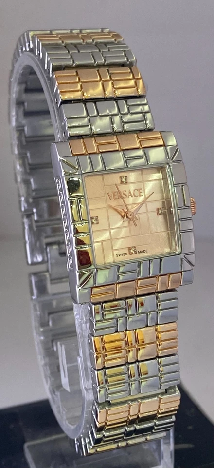 Reloj Pulsera Versace Restaurado Hermoso Mosaico Rosa - Esfera Dorada Cuarzo Para Mujer Foto 2 de 4