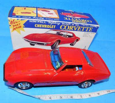 ! TAIYO CORVETTE BUMP'N GO BATTERY OPP.  RED, PLEASE READ LOOK!