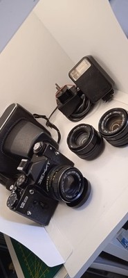 KMZ Krasnogorsk, VALDAÏ Zenit 12CD + 3x Helios | Analogkamera