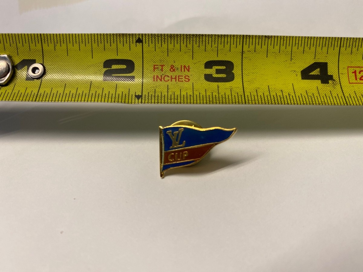 LOUIS VUITTON Not for sale Louis Vuitton Cup LVCUP Pin batch Brooch Metal  Gold