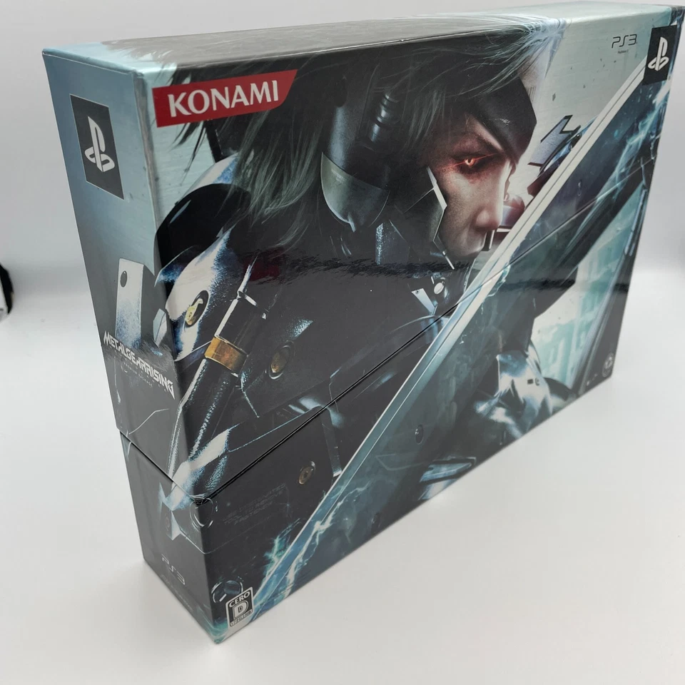 PS3 Metal Gear Rising Revengeance Premium Package Limited Edition Figure Book CD - Image 2 of 4