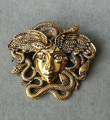 Medusa Brosche Anhänger Gold Gorgone Frauen Kopf Schlangen Medusenhaupt Gothic