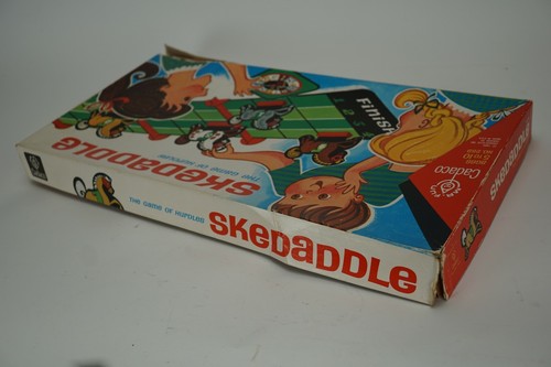 Vintage 1965 Cadaco SKEDADDLE The Game of Hurdles No. 259 - 第 2/7 張圖片