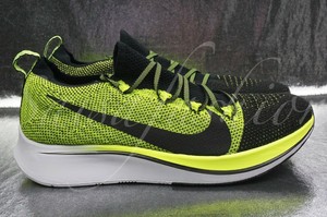 nike zoom fly flyknit black volt
