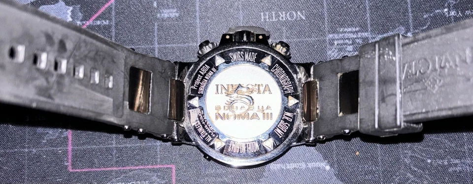 ¡Reloj cronógrafo suizo de titanio Invicta Subaqua Noma III 6043! ¡PESADO! COMO NUEVO Foto 4 de 4