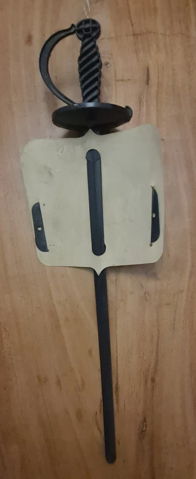 Vintage 1980s Greek Plastic Plaggon Plast ZORRO mask and sword kid costume - Image 3 of 3