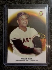 2002 Topps Pristine Willie Mays Gold Refractor #/70 Giants #141