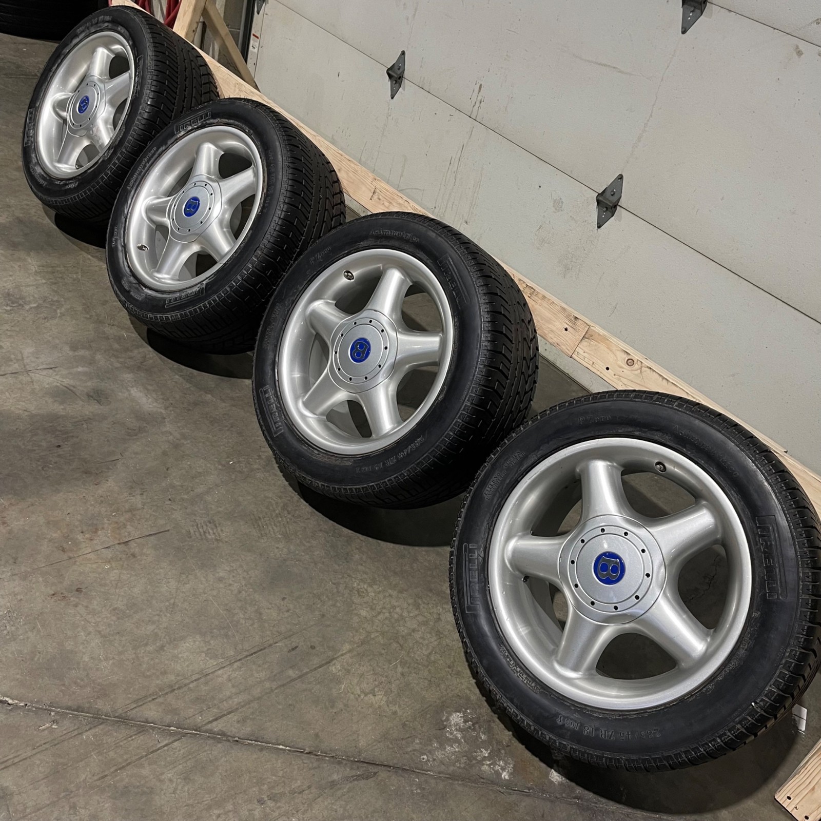 Bentley Continental Wheels Set of 4 P/N UR73823