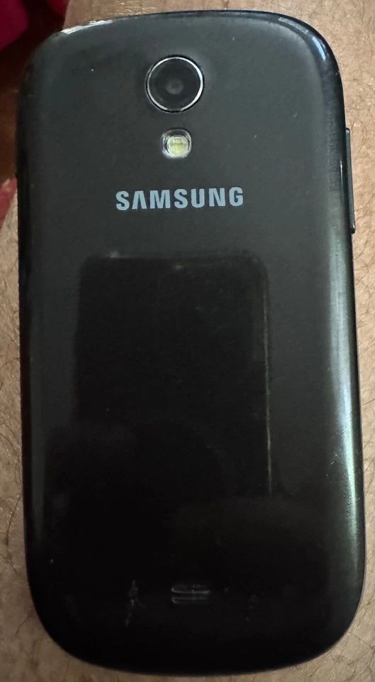 Samsung Galaxy Light SGH-T399 8gb (Metro) Black Fast Ship Very Good Used 4G - Image 3 of 3