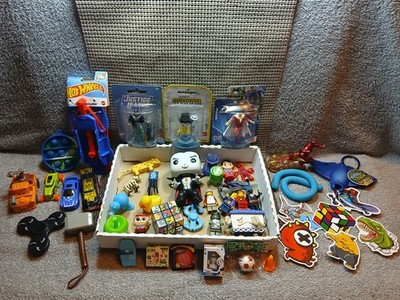 JUNK DRAWER LOT*BOYS*TOYS*LEGOS*STICKERS*GAMES*CARS*FIGURES* +*SP*NOS*OP*SAI 