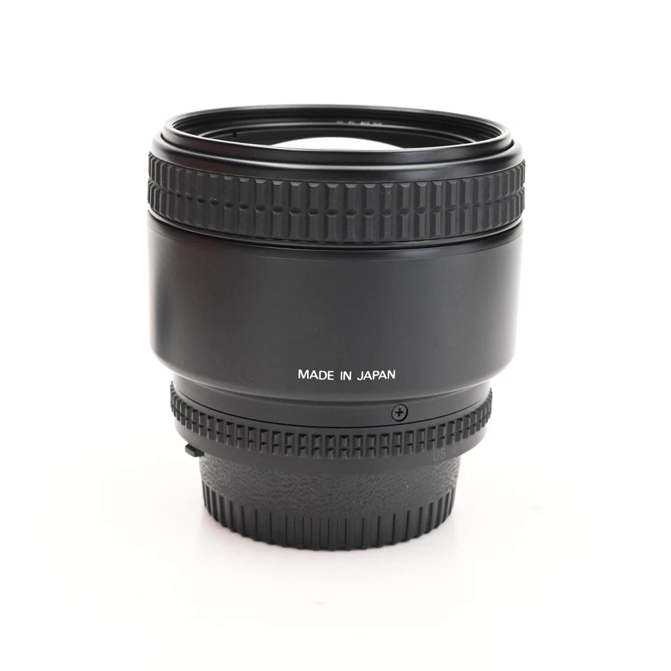 Lente Nikon Nikkor AF 85 mm f1,8 D #046 Foto 3 de 4