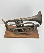 Vintage Besson 2-20 London - Paris - New York Made In England On Stand