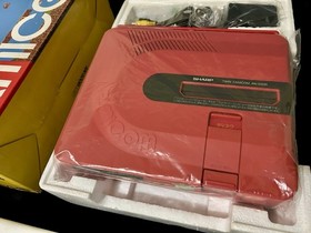 SHARP TWIN FAMICOM NES CONSOLE COMPLETE AN-500R SUCH AN AMAZING RARE COOL SYSTEM