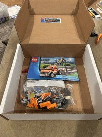 LEGO City: Light Repair Truck (60054); Retired; 100% Complete-Free Shipping!