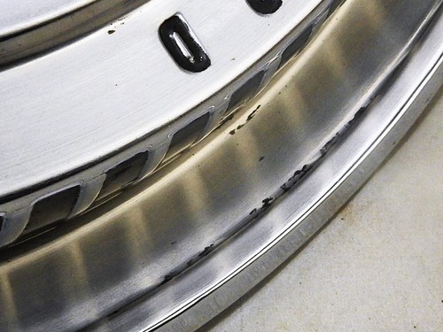 Set of 2 Ford Thunderbird Hub Caps, 1965/1966, 15", Good Condition, No Spinners - Picture 8 of 21