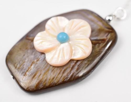 18" Sterling Silver Oyster Shell Pendant w/ Carved MOP Flower & Turquoise, 1.1g - Picture 9 of 14