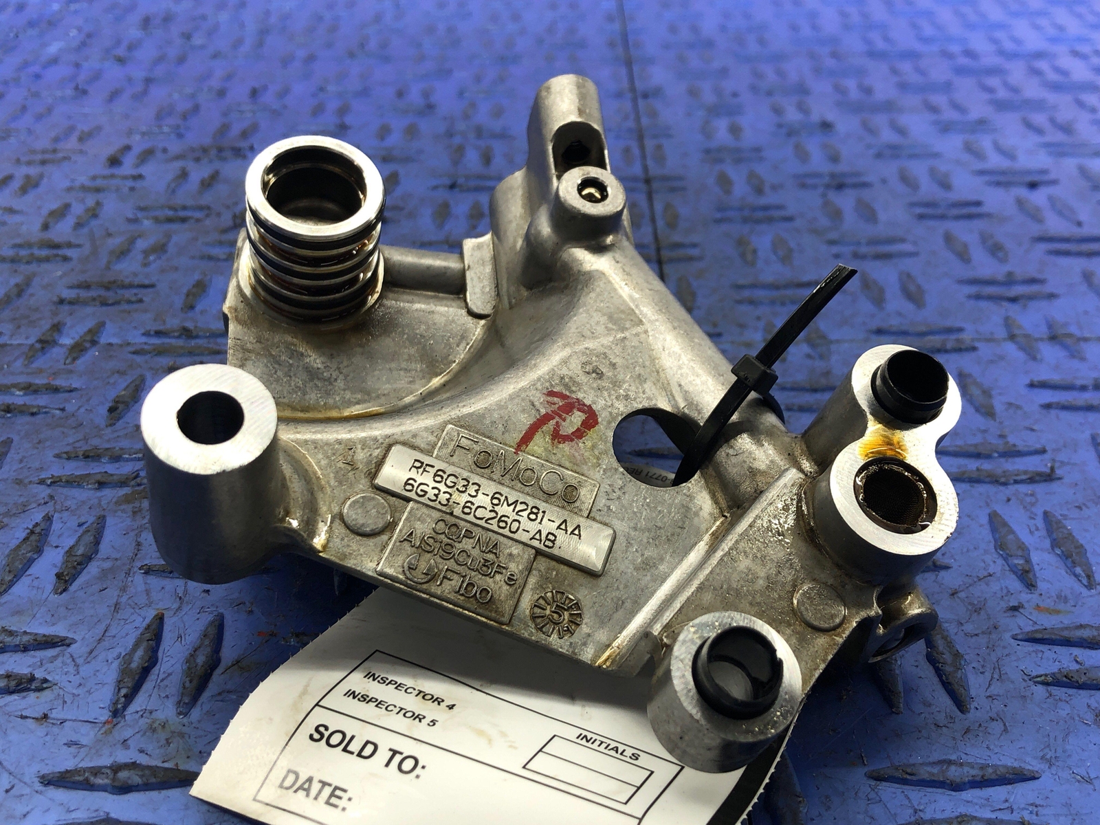 2006-2018 ASTON MARTIN VANTAGE V8 ENGINE RGHT VARIABLE TIMING BRACKET 6G33-6C260