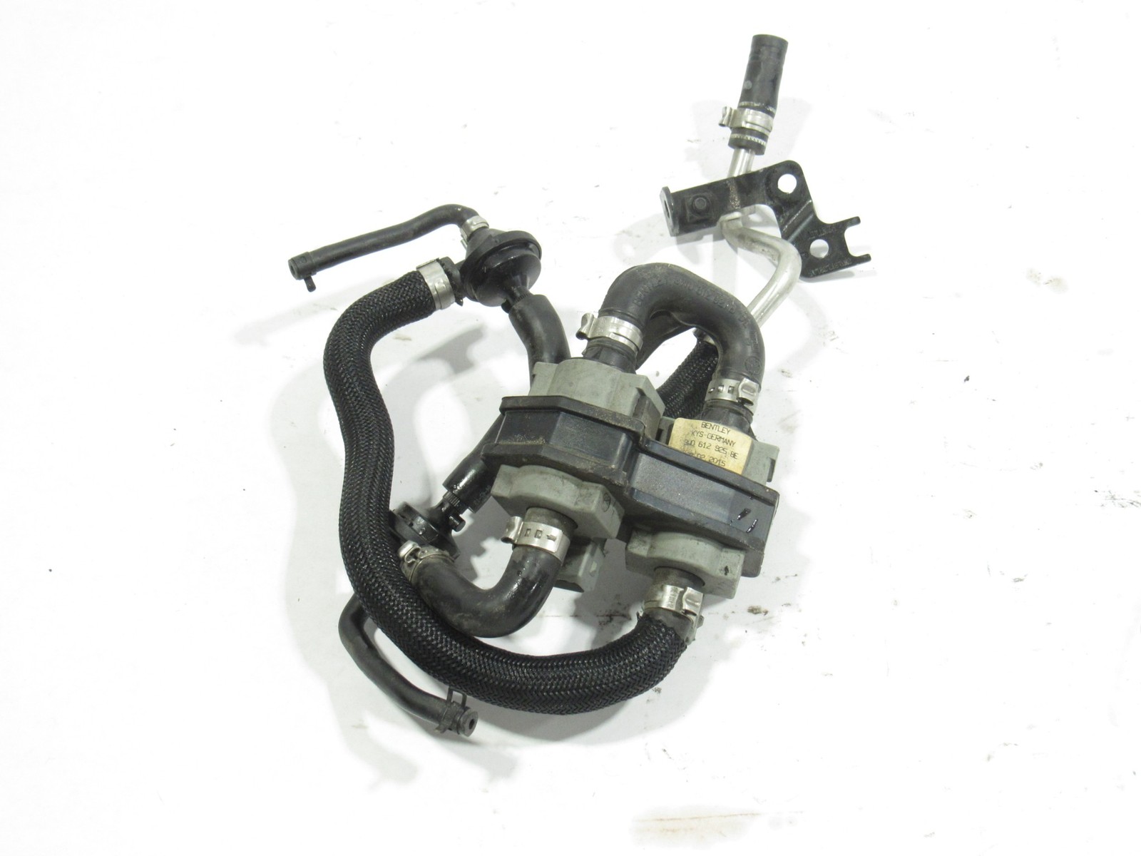 12-18 Bentley Continental GT W12 2015 Turbo Boost Solenoid Control Valve ;:A