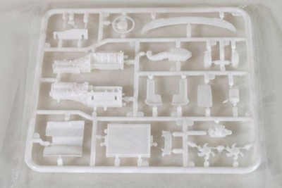 AMT 2021 DODGE CHARGER HELLCAT #1325M  PARTS  ENGINE & TRANSMISSION+MORE 1:25