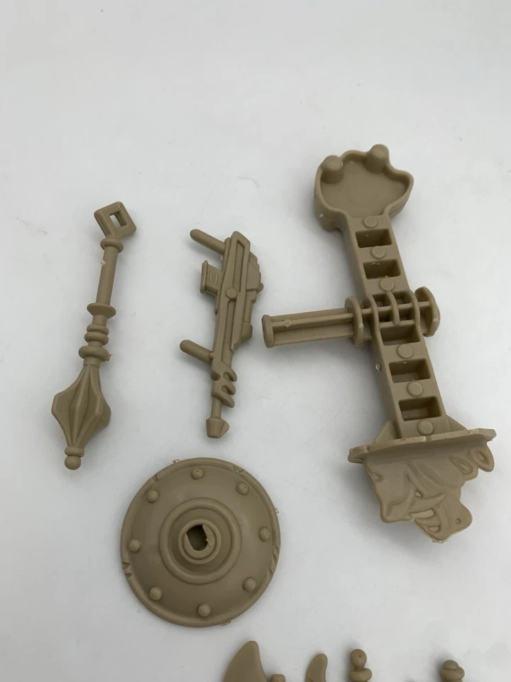 Смешанный лот оружия HE MAN / MOTU Castle Grayskull 1980-е - Изображение 4 из 4