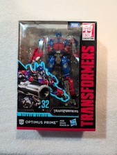 Transformers Studio Series  32 Voyager Optimus Prime Action Figure