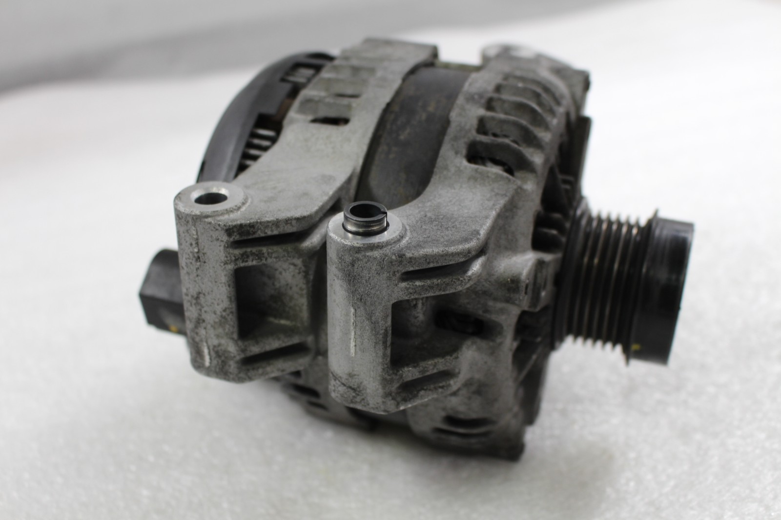 Maserati Ghibli, Alternator, Used, P/N 303187