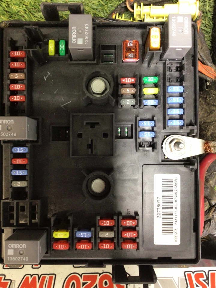 ✅ 2013 CHEVY EXPRESS 2500 Engine Fuse Box W/ Main HarnessPn:22767373 OEM - Image 3 of 4