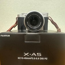 FUJIFILM X-A5 Mirrorless Camera with XC15-45mm Lens Silver Tested