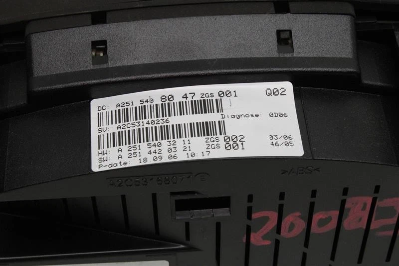 SPEEDOMETER CLUSTER Mercedes-Benz R320 R350 R500 R63 2007 07 1043430 - Image 4 of 4