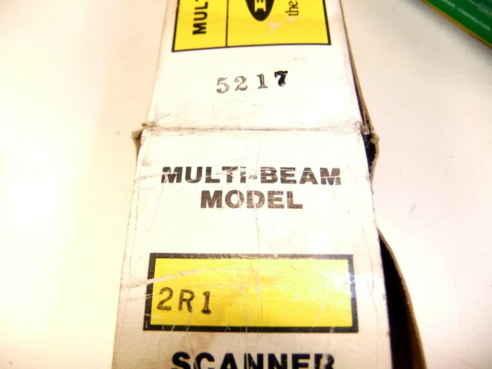 Banner Engineering 2R1 MULTI-BEAM Scanner Block - Image 4 of 4