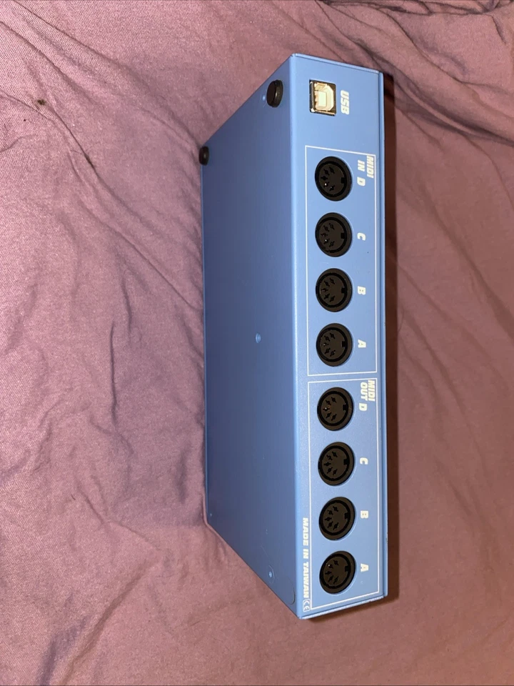 M-Audio MIDIsport 4x4 4-in/4-Out USB MIDI Interface - Image 3 of 4