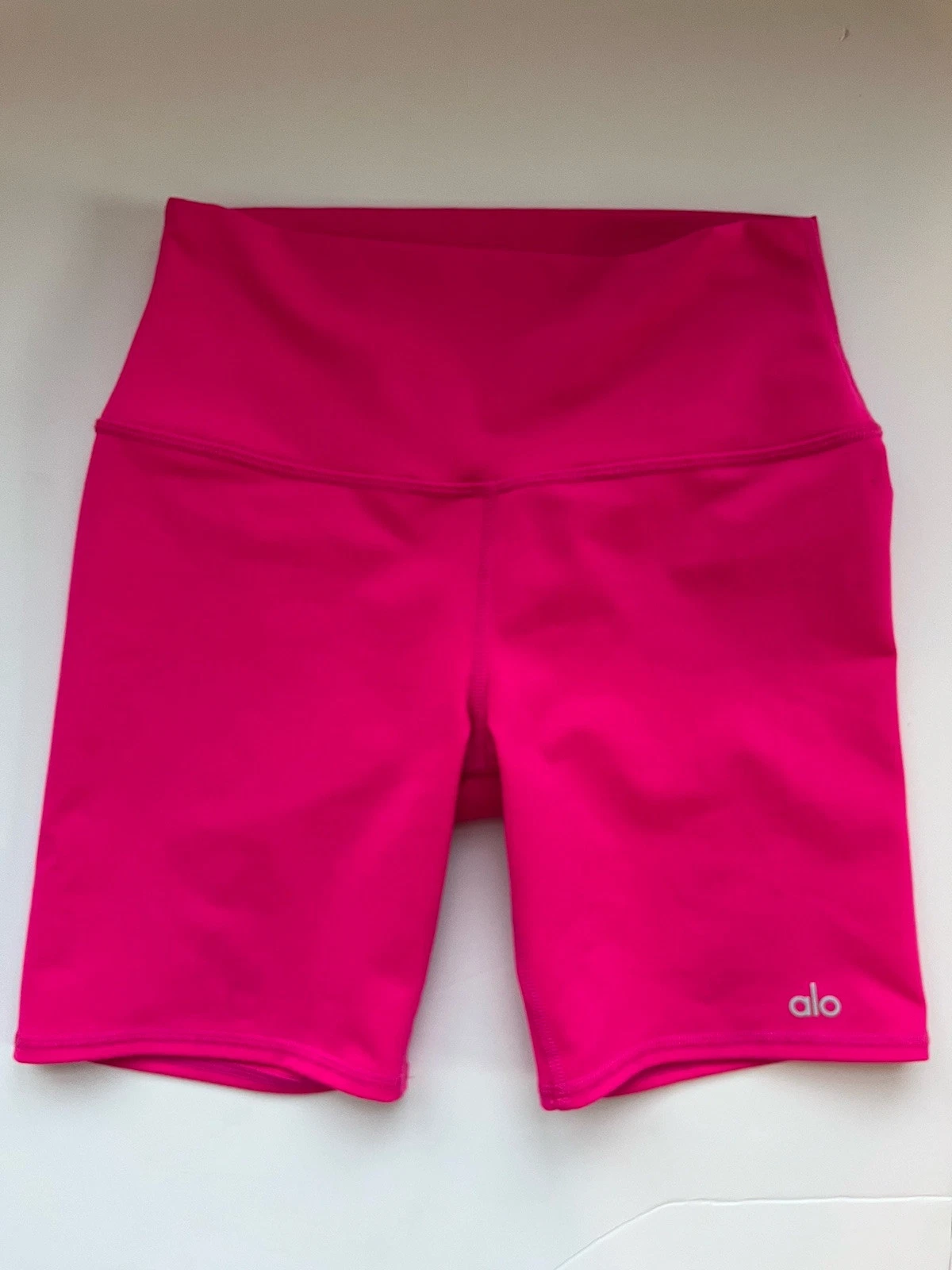 alo-yoga elastic high waist athletic biker shorts