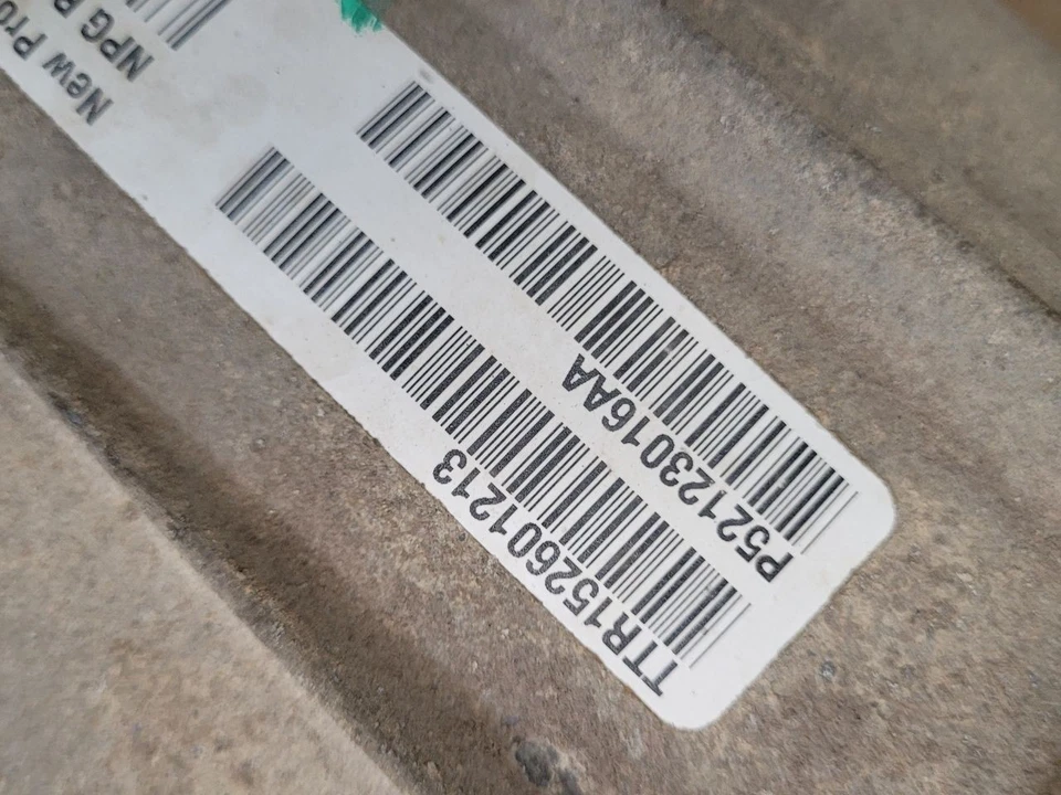 2006 DODGE DAKOTA Transfer Case NV243 Manual Transmission 52123016AA - Image 4 of 4