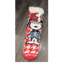 Peanuts Snoopy Women's Fuzzy Sherpa Lined Slipper Socks Houndstooth One Size