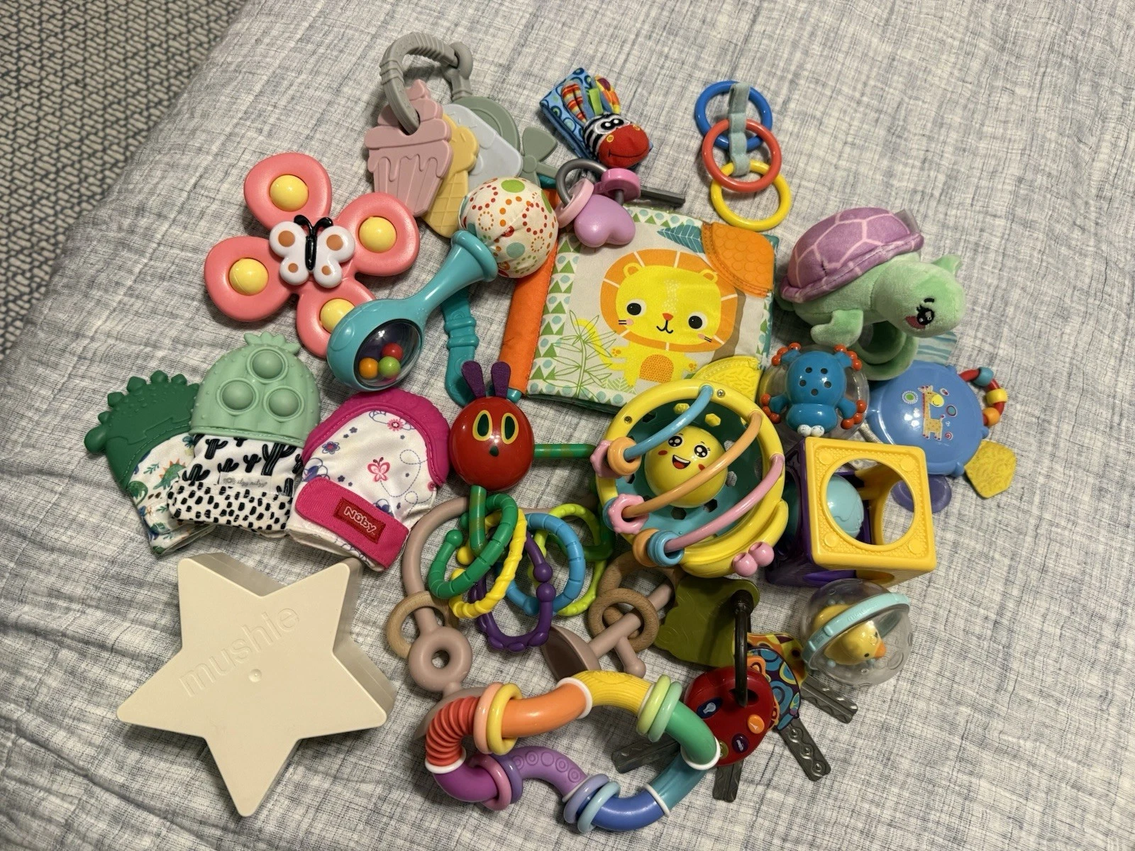 Lot Of 22 Baby Infant Toddler Montessori Teething Rattles Nesting Toys
Opens in a new window or tab