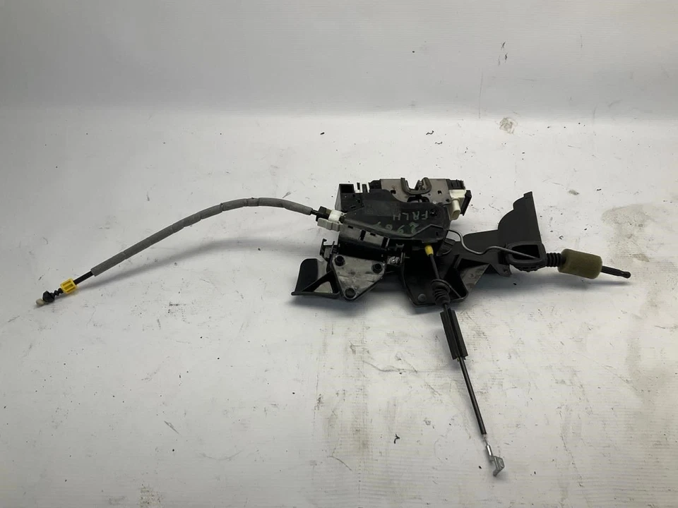 08-14 Mercedes-Benz C300 Sedan Front Left Door Latch Lock Actuator P - Image 2 of 4