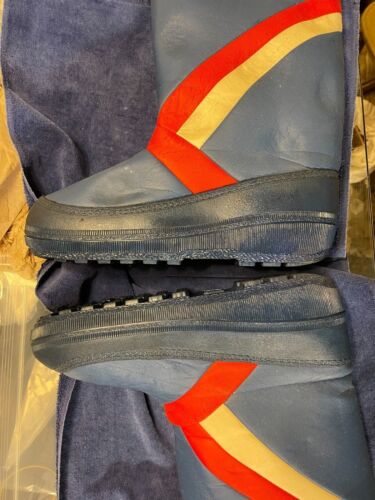 Vintage 1980 Snow Boots Size 9-10 Blue Red Korea Foam Great shape - Picture 3 of 4