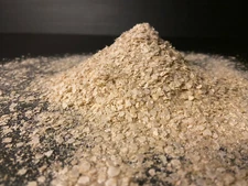 Organic quinoa flakes, 8oz package.  Gluten free