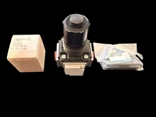 SMC PNEUMATICS Air Regulator AR25-N02BG-Z-x3  Kit Brand New