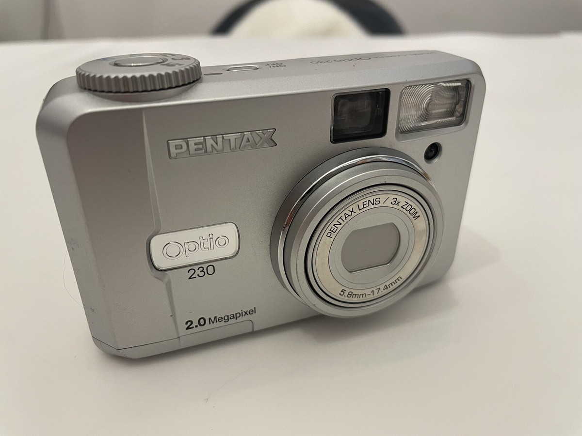 Pentax Optio 230 Digital Lens Display Camera 2.0 3x Zoom Megapixel