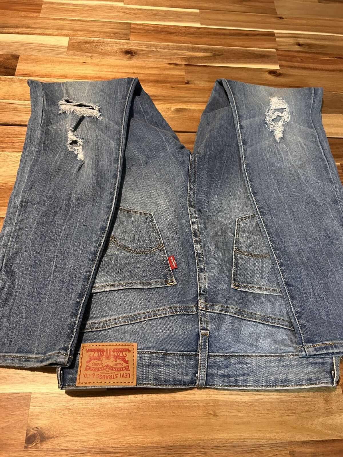 Women’s Levi Strauss jeans - image 3