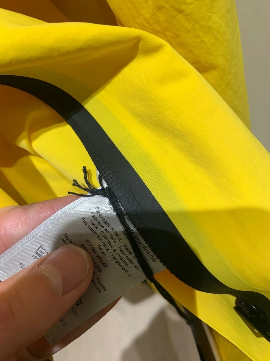Bottega Veneta , Blouson Tech Nylon in Yellow BNWT Size 52