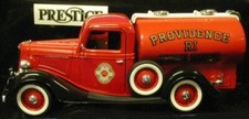 Solido 8005 Ford 1936 Fire Tanker - Providence RI - 1/18 France Die-cast MIB