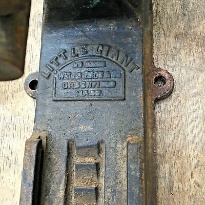 Antique Wells Bros & Co. Little Giant Blacksmith Barn Post Drill