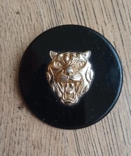 JAGUAR HUB CAP WHEEL CENTRE VINTAGE CAR BADGE EMBLEM INSIGNIA ORIGINAL  GROWLER